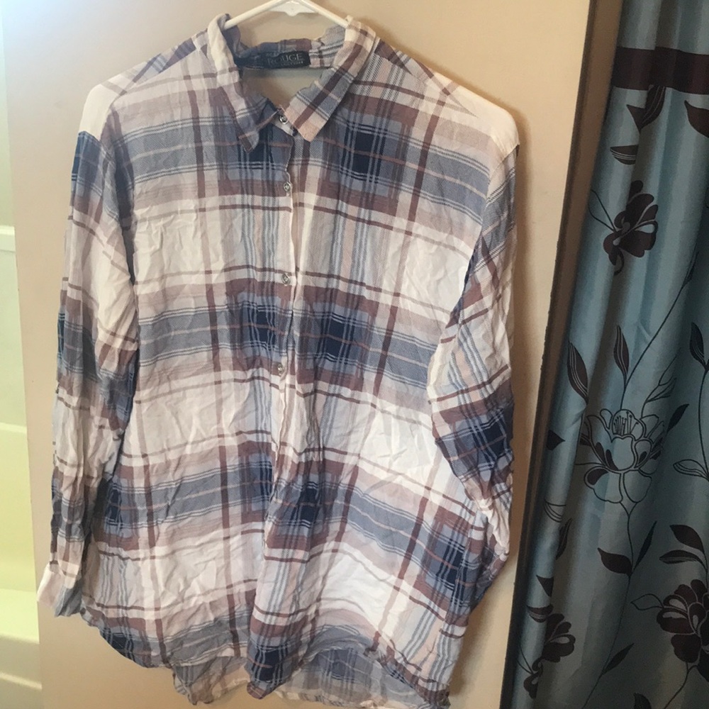 Long Sleeve Plaid Blouse